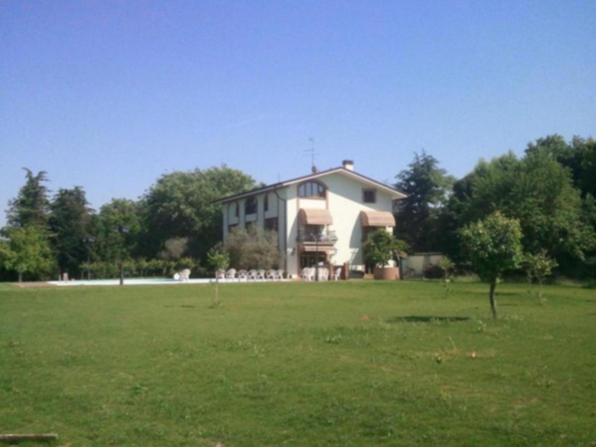 Agriturismo Corte Trincerone مانتوفا المظهر الخارجي الصورة